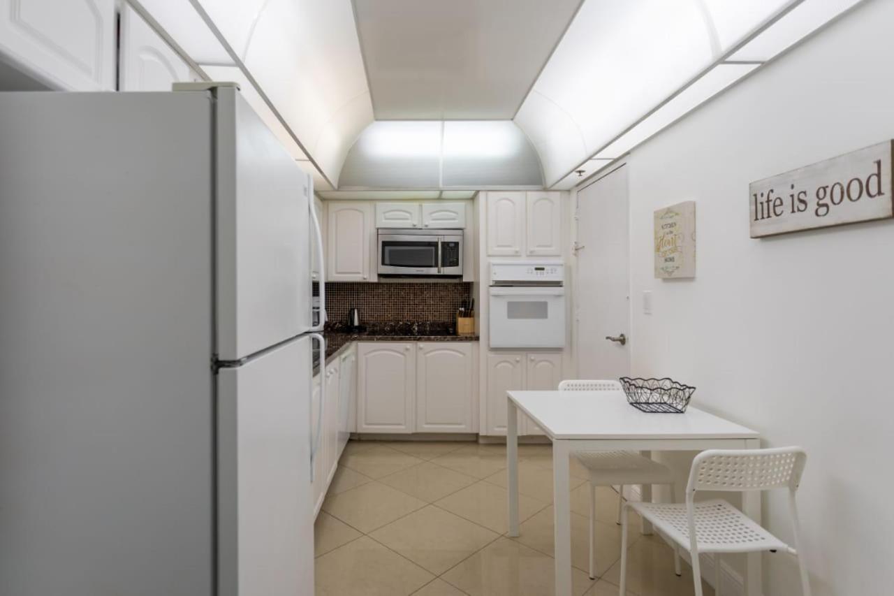 Apartments At Tides Hollywood Extérieur photo